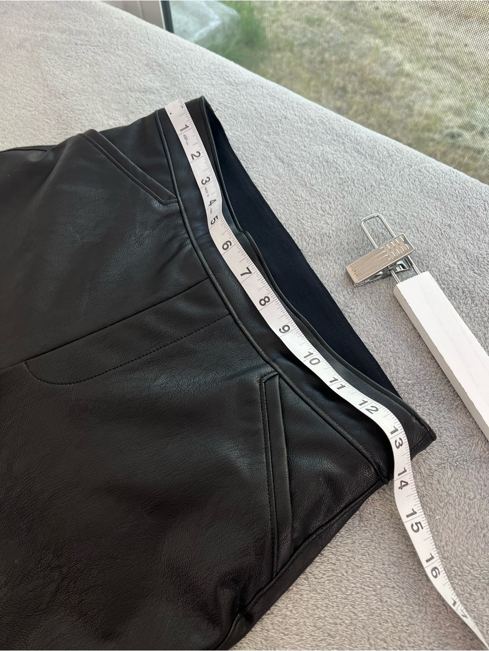 SPANX Black Faux Leather Kick Flare Ankle Crop Pants size Medium 20848R - Picture 7 of 10